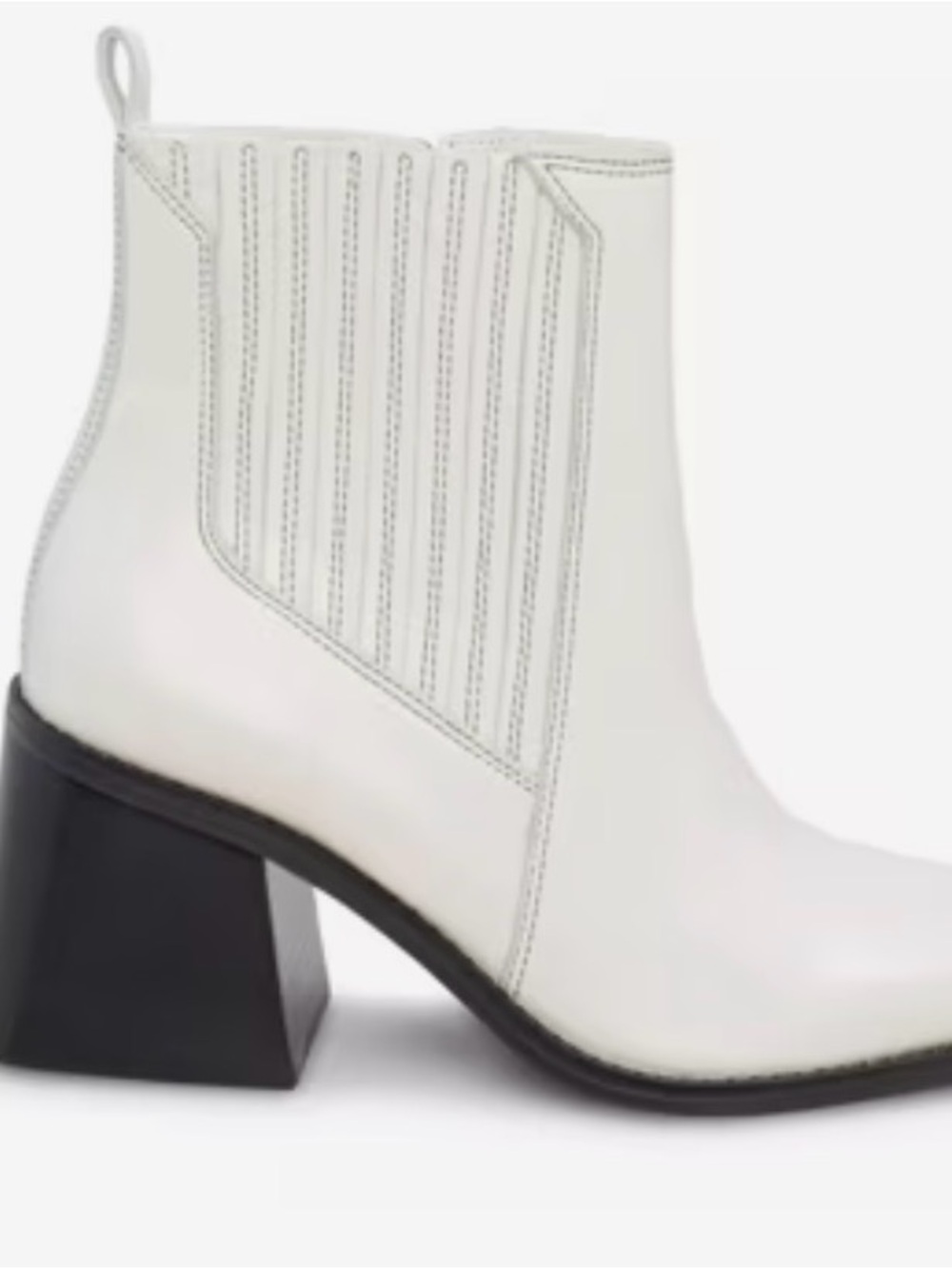 NEW Vince Camuto Sojetta Bootie White Leather Chelsea Ankle Boot Sz 8.5 - Picture 5 of 13